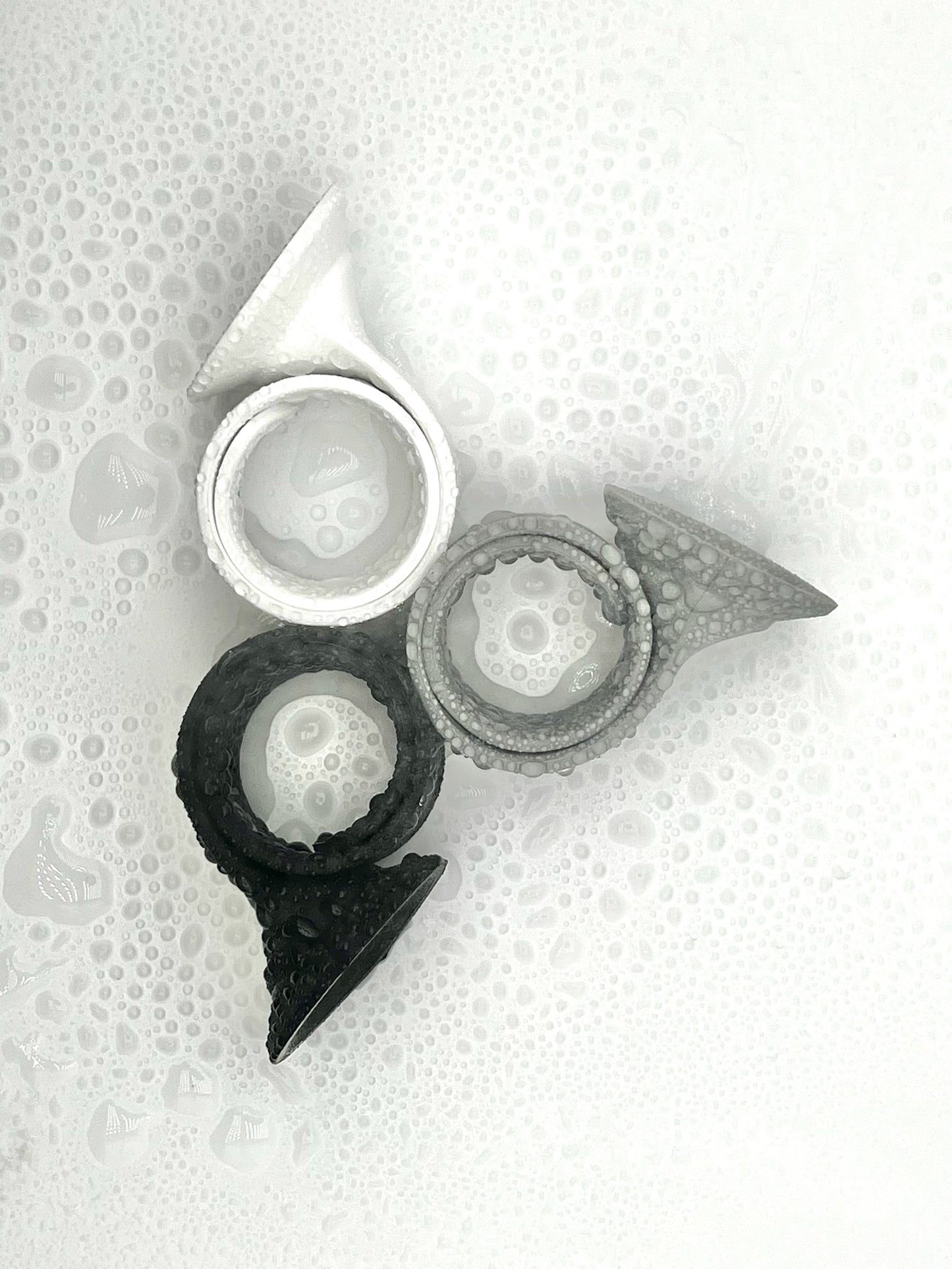Achromatic Pack